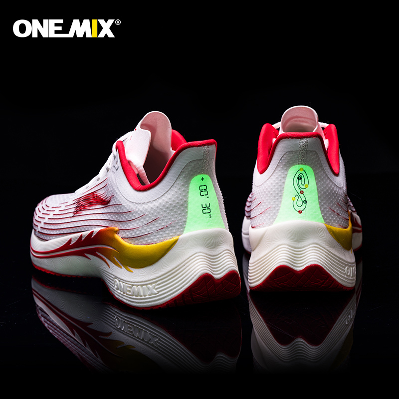 ONEMIX Running Shoes for Men B - Reflective Night Running Shoes recension och pris