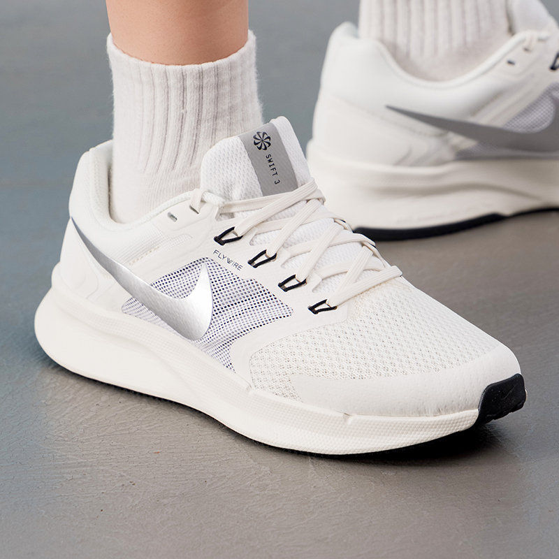 Nike Women's Shoes Original Li - Lightweight Road Running Shoes recension och pris